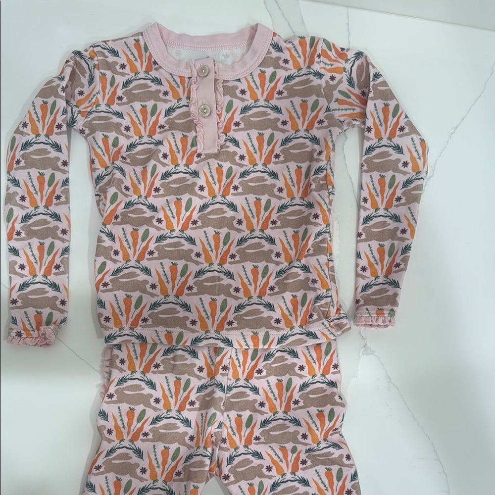 Elegant Pink and Orange Pajama Set with Art Deco Pattern